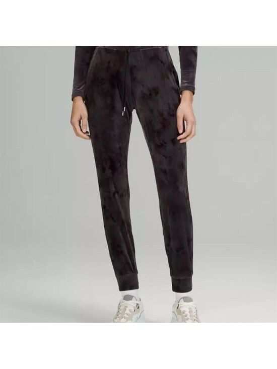 Lululemon Pants - Lululemon Women's Ready to Crush Black Velour Jogger Pants Size 0 Casual